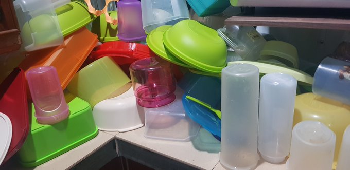 Next on MTV's "My wife hoards Tupperware" https://t.co/PG29qnENWv<a href="/tag/overwatch"class="tags"><span>#overwatch</span></a>