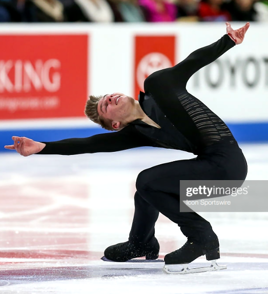 goldenskate's tweet photo. Happy Birthday 🎂 to 🇺🇸 #AndrewTorgashev! GS Fan Fest @ https://t.co/81C6GB3VDJ |The #EgnaSpringTrophy 🥈 earned all new SBs #JGPFigure #Kaunas 👏🏻 He enjoys hiking🚶, boxing🥊, running🏃♂️, skateboarding, writing, and video games! 📷 2018-19 FS #MoulinRouge #FigureSkating https://t.co/upBu2AJkZT