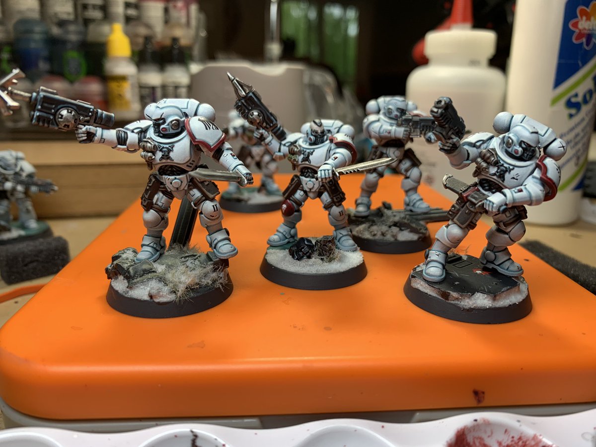LordBaerion's tweet photo. #FinishProjects Has another one complete. 5 #RiftStalkers Reivers #RavenGuard are ready. I find these guys have A LOT of details! Not sure which project to finish next. https://t.co/9ELygd2AWu