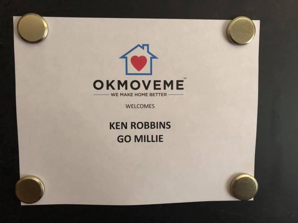 OKMOVEME's tweet photo. Putting the new office at 2820 Dogwood Circle Berry Hill, TN to work! Welcome Ken! #okmoveme #kenrobbins #gomillie https://t.co/MWA8ePuqNB