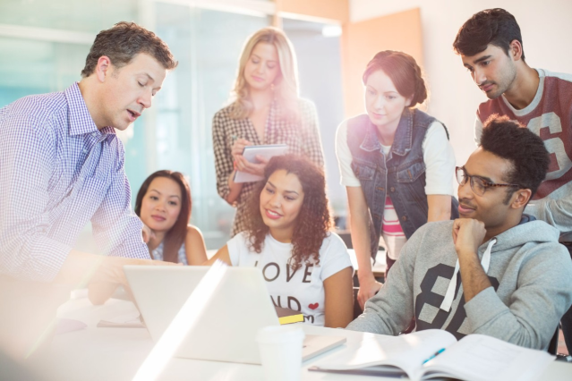 GeorgiaMariani's tweet photo. Discover how Sinclair Community College uses visual data exploration to better understand enrollment and keep students on the path toward graduation. #dataviz #analytics https://t.co/isLR11CugU https://t.co/dHcdjnYuQp