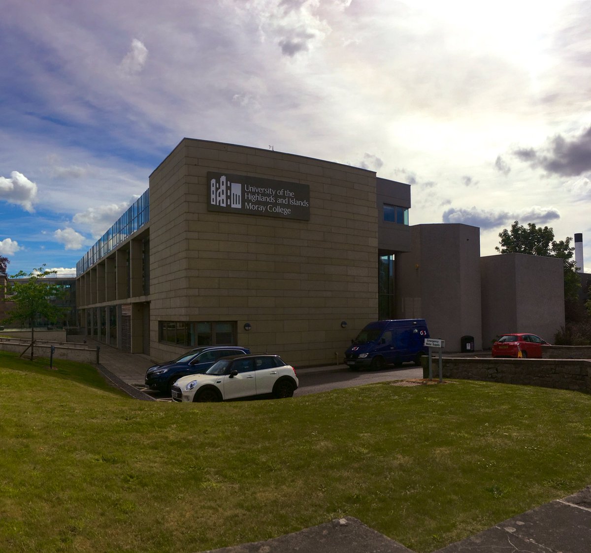 Delicious two-course lunch at <a href="/beechtree_moray/">Beechtree Moray</a> UHI restaurant today! What a treat - thank you @MorayCollege students. Only sorry I didn't take some photos of the well presented dishes 🥙🍰☕️<a href="/ThinkUHI/">UHI</a>