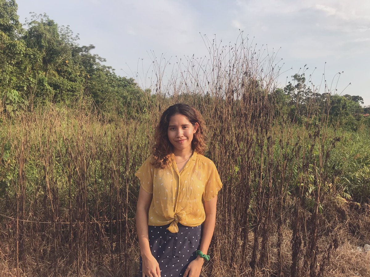 Adillathunder's tweet image. Aiman bawak balik Rembau jumpa wan sebelum raya sebab raya tahun ni balik Penang :) thank you sayang :) lepas balik kampung terus pergi training lepastu tapak kasut tercabut :( . #18days of concussion . #pinktbi #brainconcussion