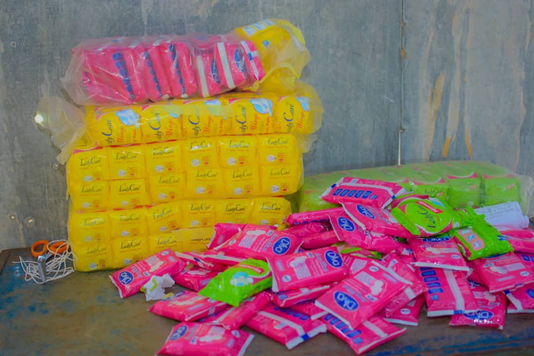 girlonproject's tweet photo. It started with a call to reach 100 girls, with your help we reached just over 1000! Yay!!!! #MHDay2019 #ItsTimeForAction #MenstruationMatters #sanitarypadsmatter #TheGirlOnProject https://t.co/cRwVj9NJkl