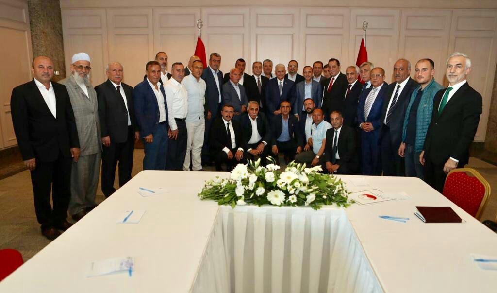 Değerli Bitlisli kardeşlerim; hoş geldiniz, sefalar getirdiniz.
 
Hiç esirgemediğiniz desteğiniz ve dualarınızla, İstanbul için çalışmaya devam edeceğiz.

#YineBizYaparız