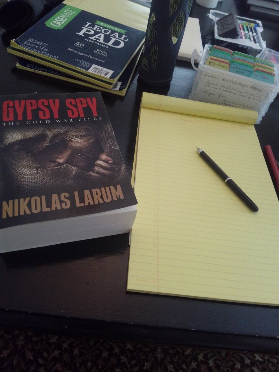 NikolasLarum's tweet photo. The empty page, daunting when you're stuck, exhilarating when you know what's next. #amwriting #writerslife #WritingCommunity #valleyofwolves #Gypsy #gypsyspy https://t.co/24u9eEwWKb