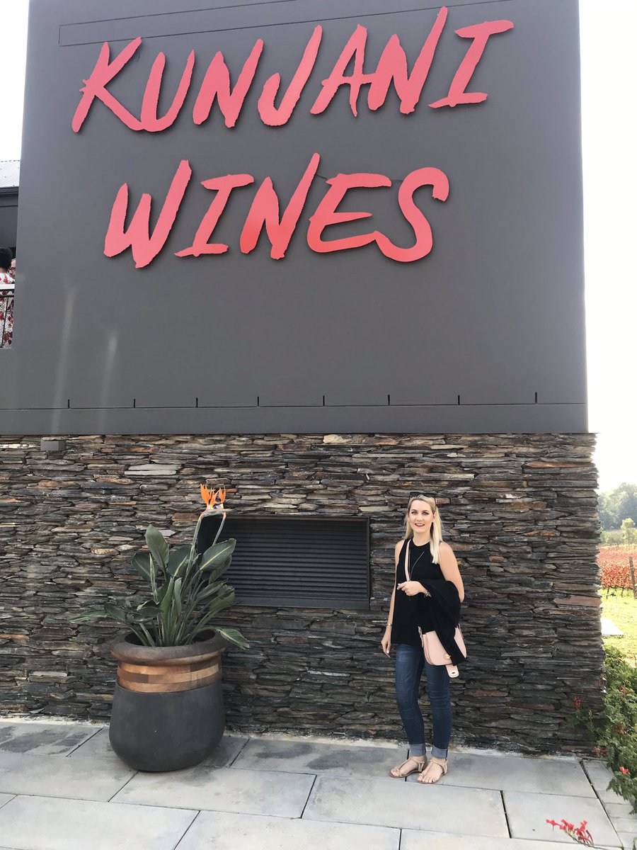 BitsRuby's tweet photo. What a beautiful day out at @KunjaniWines celebrating their new label with good friends & great wine! π·βοΈ #SayKunjani #littlebitsofruby
@livingitupct @GuyMcDonald https://t.co/HxEDFPLs6u