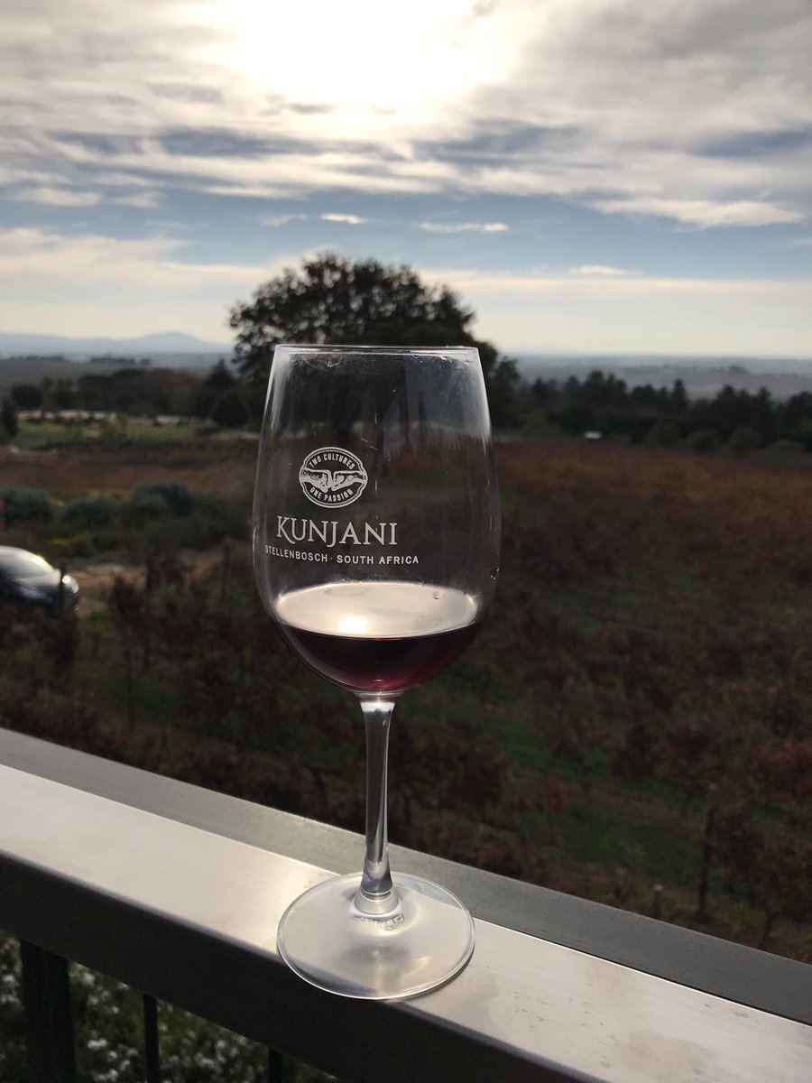 BitsRuby's tweet photo. What a beautiful day out at @KunjaniWines celebrating their new label with good friends & great wine! π·βοΈ #SayKunjani #littlebitsofruby
@livingitupct @GuyMcDonald https://t.co/HxEDFPLs6u