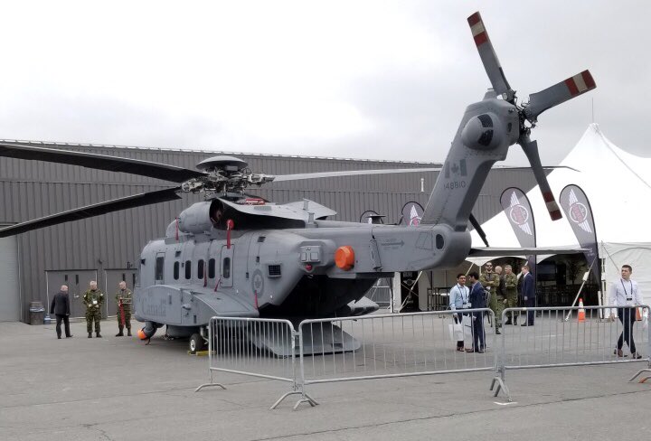 CleeveTech's tweet image. Up close with a CH-148 Cyclone! 

#canaec #cansec2019 #aircraft
