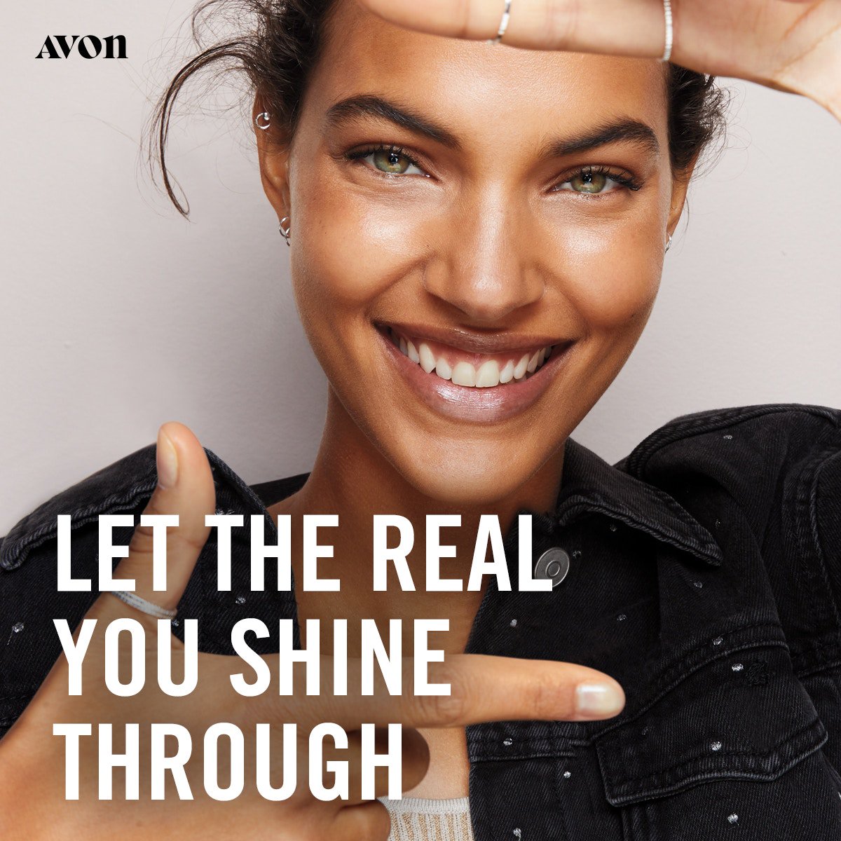 AvonByAisha's tweet image. Get your summer look ready! Tint + Moisturize + Blur This is the fastest and easiest routine you could ever do. #nofilters #justmagix #easyroutine go.youravon.com/3dh5sp