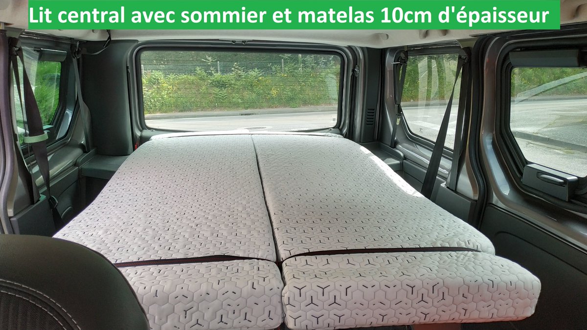EasyBedCar's tweet photo. Minibus #Renault trafic prêt pour voyager ! #voyage #bretagne #aventure #roadtrip #lit #fourgon #confort #camping #loisirs https://t.co/2E4fNrbq32