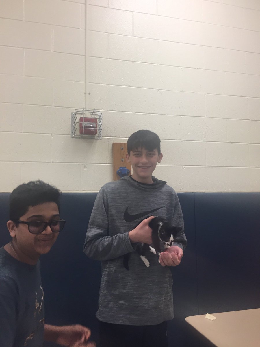 FrostSS2's tweet photo. So proud of my first period class for raising $500 for the @AlmostHomeF! Today they got to meet some furry friends! https://t.co/wp0YF00JGU