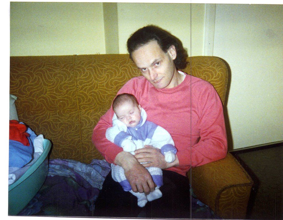 IPurfleet's tweet image. Keith and Keith's children  baby Katrana. Sharon. Mark and Sean the other photo is Sharon Mark and Sean together