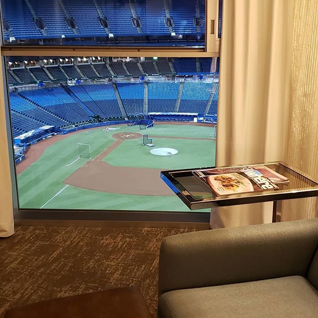 MichaelRae's tweet image. Not to brag, but I had a pretty sweet view from my hotel room last night. #torontobluejays #skydomeforever

I am going ro have to watch reruns of some of those 90s playoff games! bit.ly/2MfxPPa