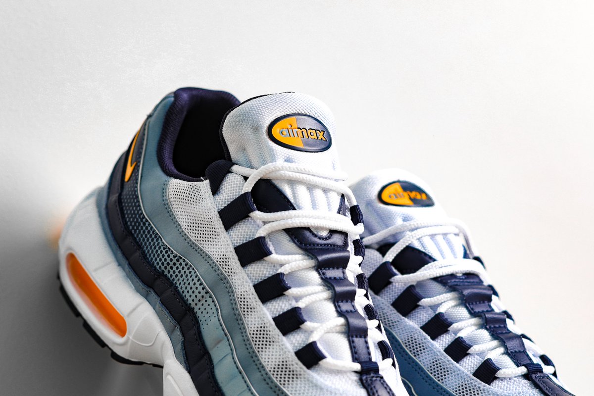 nike air max 95 midnight navy laser orange