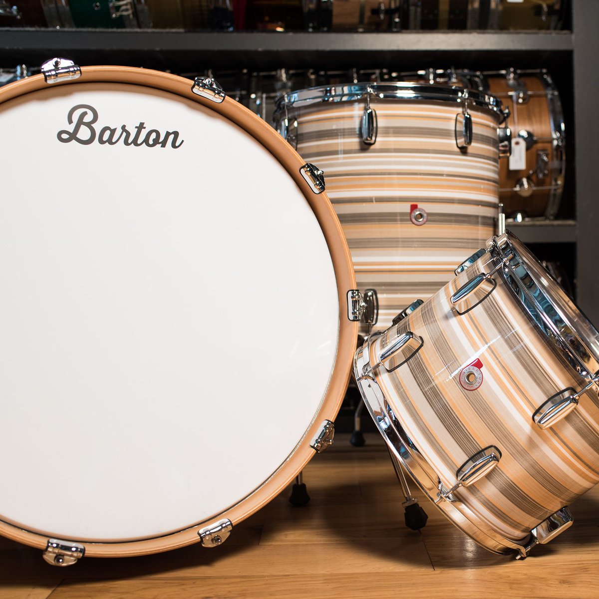 chicago_drum's tweet photo. Another big, bad & beautiful @bartondrumco Beech 12/14/20 in Saturno wrap just arrived! Great drums at a great price! https://t.co/lKEtojHAdE #barton #bartondrums #drumshop #drummer #drummers #drum #drumsdaily #drumsquad #drumfam #drums #drumtalk #geartalk #instadrums https://t.co/nOb22773KI