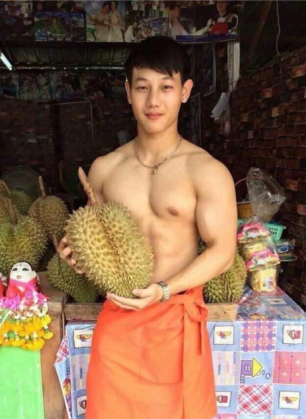 tumtam5565's tweet photo. ทุเรียนสักลูกมั้ยครับ หรือจะเอาพ่อค้าดี
😁😁 #ผัวใหม่ในอนาคต https://t.co/nRGmwYFqi0