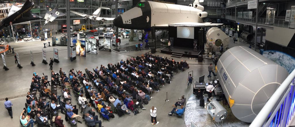 Schpace's tweet image. Tolles Mondsymposium #50JahreMondlandung der @DGLReV in Speyer heute. Ich durfte direkt nach Apollo-Astronaut Charlie Duke sprechen. Tolle Atmosphäre in der Raumfahrthalle im @museumtechnik