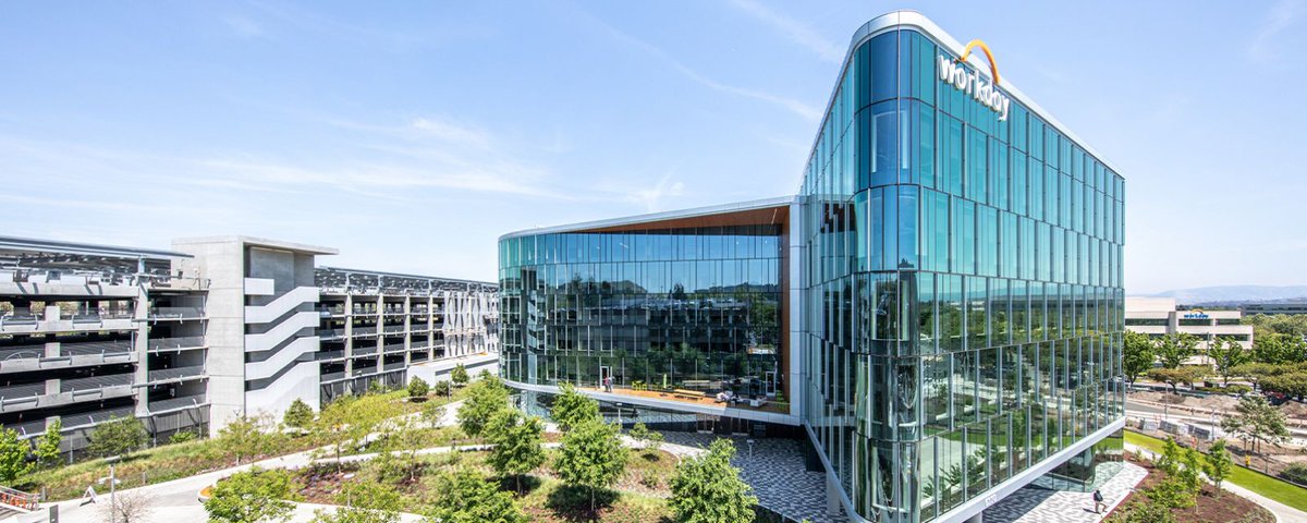 What has living room-style workspaces, digital whiteboards, a giant pizza oven, dog runs, and an outdoor amphitheater? Learn about our new headquarters, built for collaboration and innovation: bit.ly/30Iw3Jk #wdaylife #builtforthefuture https://t bit.ly/2XbP84A