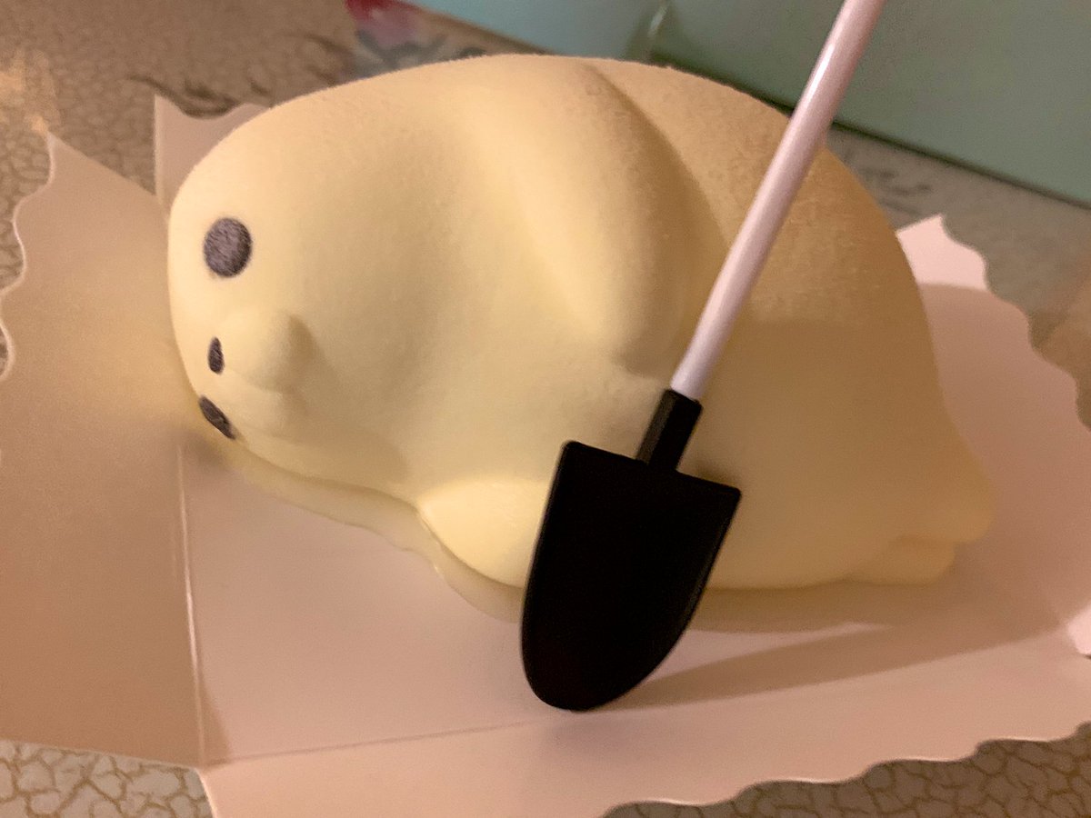 はるぱか On Twitter 台湾にあるケーキ屋さん 耕者有其甜 のアザラシケーキすごい可愛い 再現度高くて可愛くて食べるのがかわいそうになるレベル 台中に行く人は是非訪れて欲しい お値段は420ntd 1500円くらい で 3 4人分の大きさ 世界ぱか歩き 台湾
