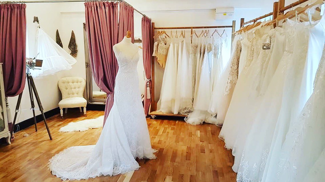 Buy dolly's bridal boutique cheap online