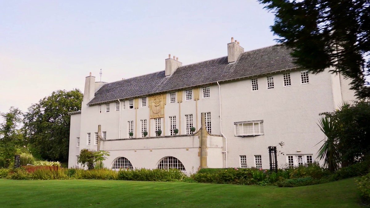 BBCScotland's tweet photo. Who will win the title βScotlandβs Home of the Yearβ?
Tonight at 8pm the #SHOTY finalists gather as the overall winner is chosen: https://t.co/q5KZ9feUZV https://t.co/7KhrMY5Nav