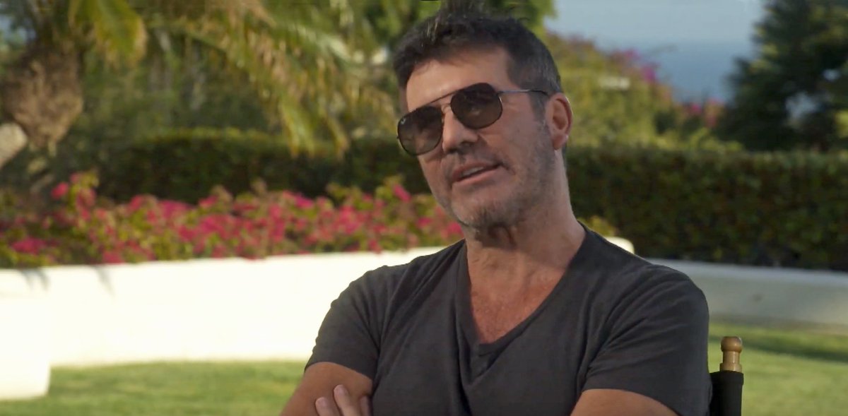 JustSimonCowell's tweet photo. Simon Cowell wants his son Eric to leave school when he is ten years-old. โA healthy, happy kid is more important than an over-educated, stressed kid.โ VIDEO: https://t.co/cQpd4KjTYI https://t.co/ugyRZyttYN