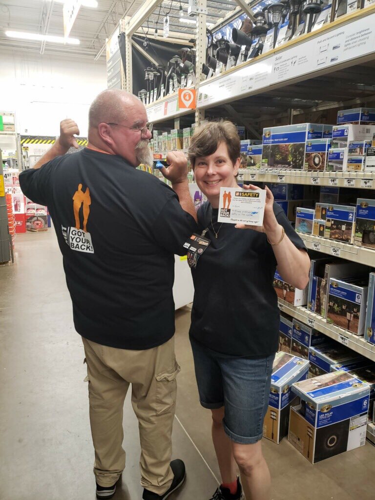 Congratulations to MEA Kara on team 4171 for having her teams back and winning this month’s safety drawing! #gotyourback way to go team!