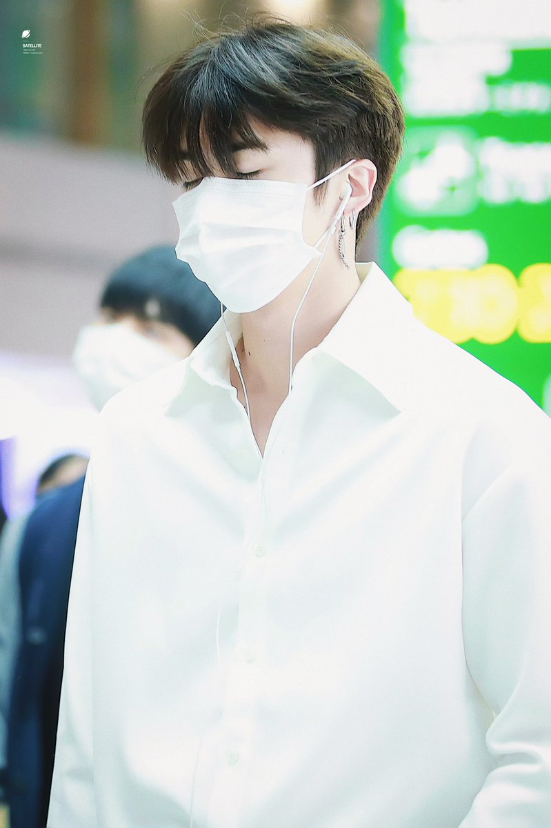 19961025net's tweet photo. 190525 ICN

☁️
#펜타곤 #옌안 #PENTAGON #YANAN https://t.co/VLaURQud1u