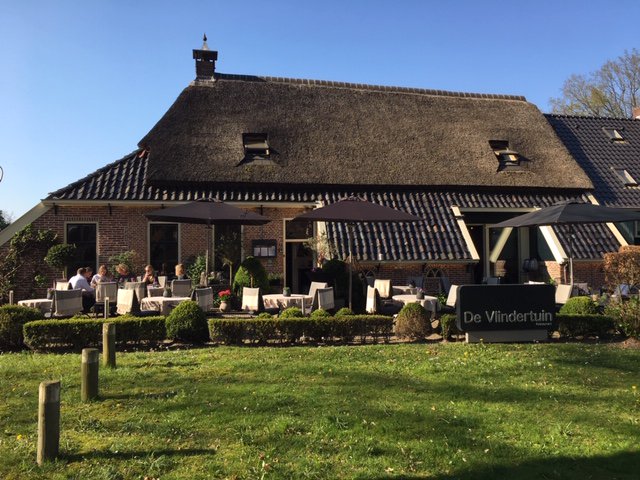 In mei en juni kunt u genieten van het volgende
'Alliance Gastronomique Menu'
Mogen wij je binnenkort verwelkomen? 
restaurant-devlindertuin.nl