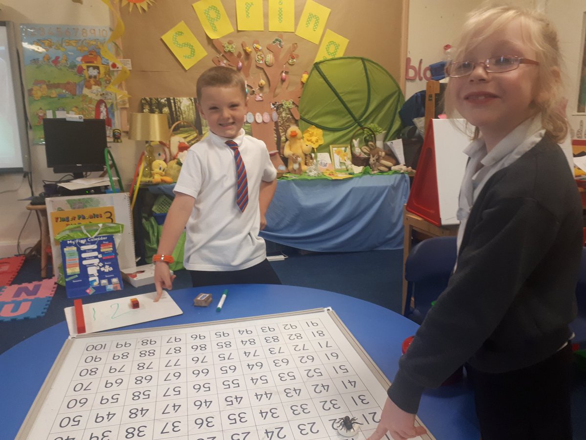 MrsTCaterpillar's tweet photo. @P2and1DMorayPS We looked at the huge 100 Square together. We loved taking turns to find different 2 digit numbers and then 'making'that number with the tens and unit cubes #numeracy #100Square https://t.co/79ltxprhnv