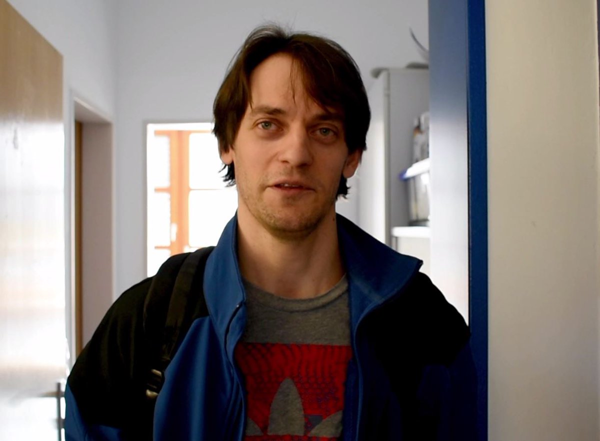 Kennt ihr schon Niko?
Niko kümmert sich als Vorstand des Betriebsrats um alle Anliegen unserer MitarbeiterInnen. Zudem ist er für die IT zuständig und hilft bei technischen Fragen.
Helft uns dabei, mehr MitarbeiterInnen mit #Handicap zu unterstützen: startnext.com/find