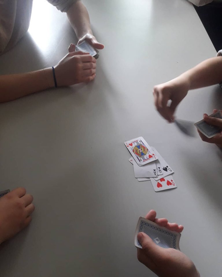 Drawing and playing card games

#fireflyinternational #svitacbosnia #tolerence #culturediversity #peacebuilding