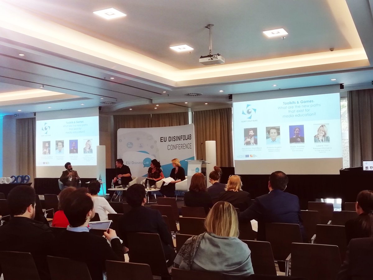 lllplatform's tweet photo. What new paths for media education to address the challenge of disinformation? 📡
@DisinfoEU and @lllplatform are presenting the Open Your Eyes project in Brussels!

🔍 #CheckItFirst
⏩  https://t.co/FDKbbe9h1a https://t.co/Sk5qZ0f3Ia