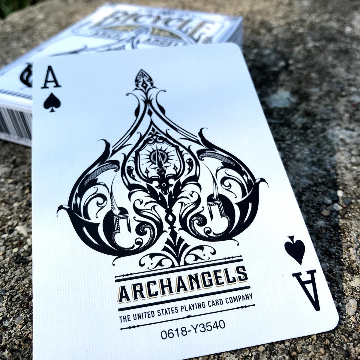 bicyclecards's tweet photo. ♥️♠️♦️♣️  Six months of pen-and-ink illustration were needed to create the breathtaking art for Bicycle® Archangel playing card deck.  #BicycleCards #USPCC - check them out @ https://t.co/Lu55UknofM #cardcoolness #ilovecards #archangel #playingcards #cardcrush https://t.co/cdo2lSzXk0