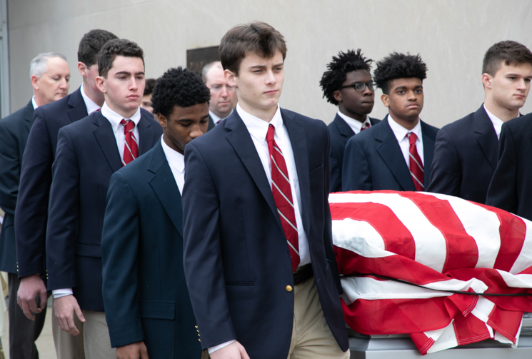 MCUFoundation's tweet photo. The Catholic high school that holds funerals for homeless veterans. #Betheexample #raisethebar #honoringveterans #homeless #paraderest #wednesdaythoughts
https://t.co/oS2WqUTwQo https://t.co/LRb34W7ry6