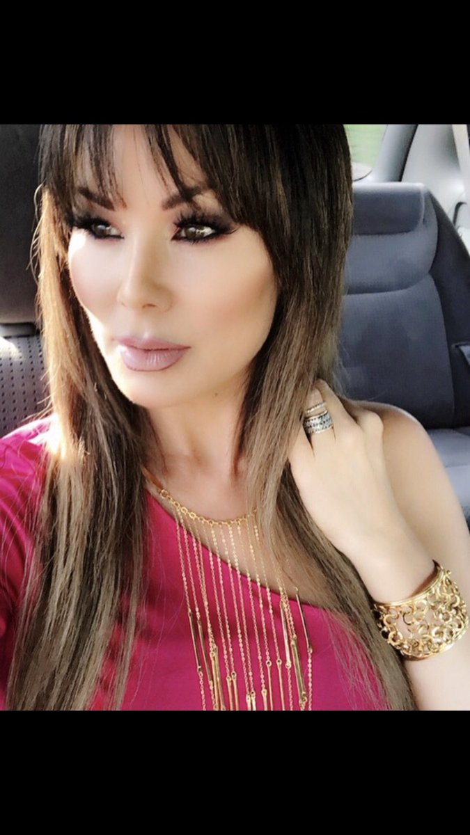 TiffanyHendra's tweet photo. Pause and reflect. Sometimes you’ve got to give yourself mad props (do ppl still say that) for how far you’ve come. Move, grow, expand, evolve. #tiffirmation https://t.co/iBoyPGtKyG