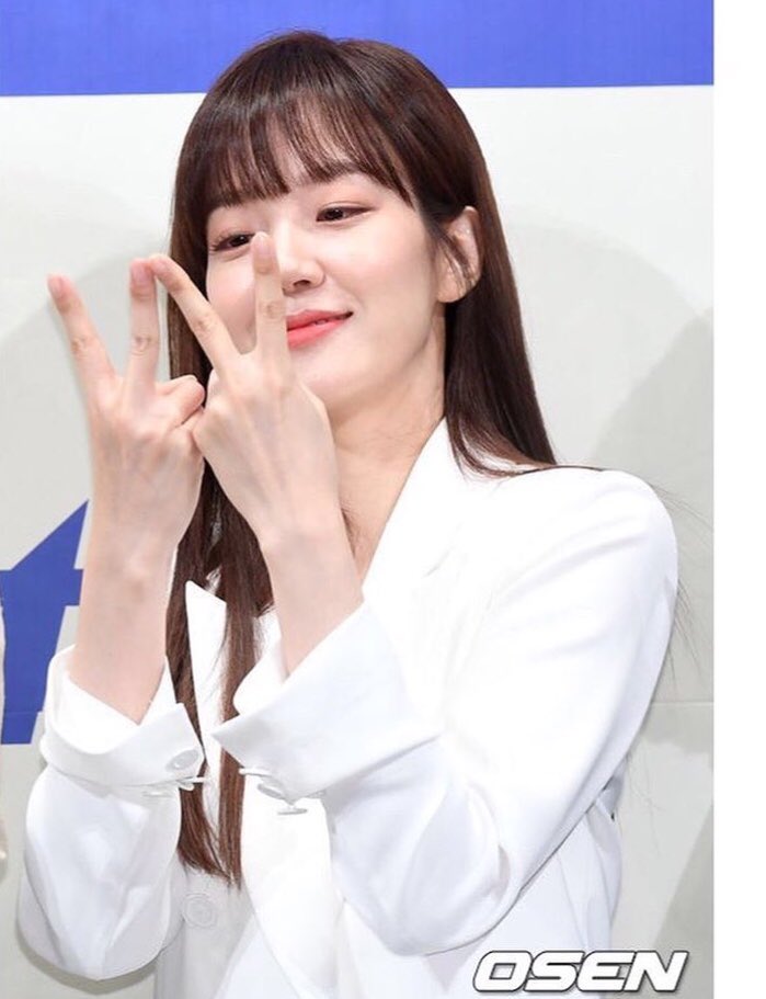 soojunglim_'s tweet photo. 오늘☺️ #tvn수목드라마 #검색어를입력하세요www #제작발표회 https://t.co/gvcAAvv1ev