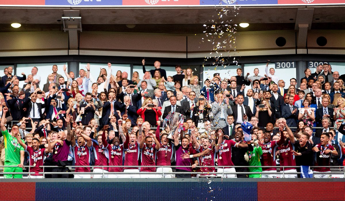 AstonVilla's tweet photo. 8️⃣8️⃣ days apart...

Do you want to bet against us?

#AVFC https://t.co/KFiPXI7YcF