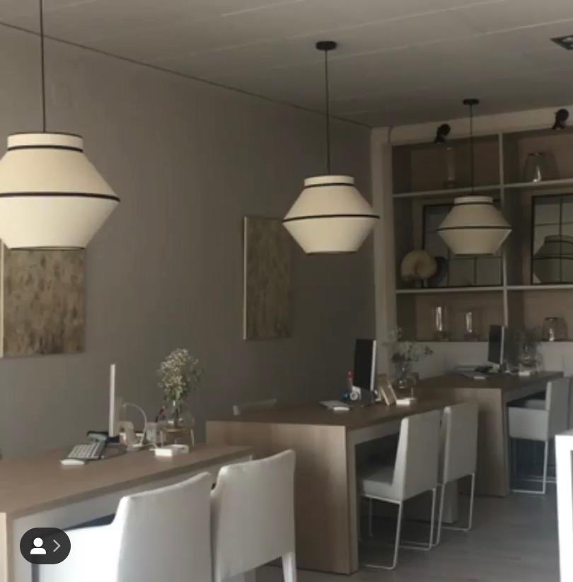 vidaviluminacion.es #lamparas #pantallasamedida #pantallasparalamparas #lamparasdediseño #lamps #design #designlamp #innovation #diseño #personalizacion #customlighting #lighting #telas #papelpintado #pantallaparalampara #contract #interiordesign #interiorismo