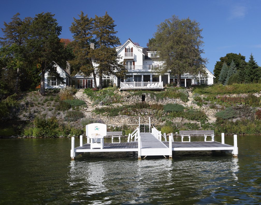 colbyconst1's tweet photo. Dreaming of building a custom lake home in Waukesha County? Let Colby Construction make it a reality. We will take you through the process step by step. #lakeliving #customlakehome #luxurylakehome https://t.co/hk7kZN0pQe