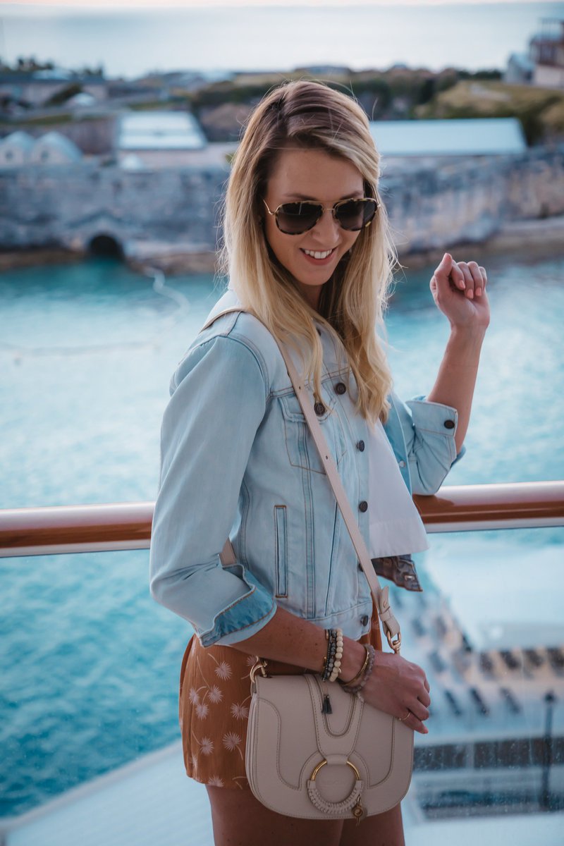 sunseekinstyle's tweet photo. The Perfect Comfy Travel Shorts You Can Dress Up or Down https://t.co/qruZdklFUW #travelstyle #traveloutfit #comfystyle #comfychic #dressupordown #summerstyle #summerwardrobe #vacationwardrobe #vacationstyle #bermuda https://t.co/jAuqy5U4DS