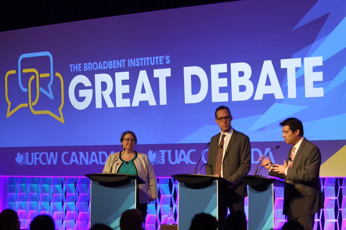 UFCWCanada's tweet photo. NOW at The Great Debate: The topic of carbon pricing and how we can transition our legacy energy sectors into new greener ways to protect our environment. #UFCWPAC #cdnplli #canlab https://t.co/fJuhuh2HCy