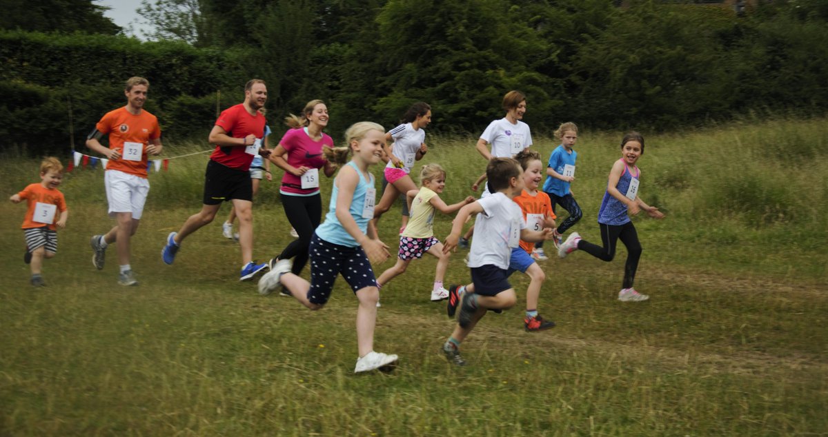 schoolaiduk's tweet photo. School Aid is holding its annual Fun Run on Sunday 30 June - proceeds will help improve the literacy of African school children. 2 and 5km family-friendly routes through Bucks countryside end at the School Aid warehouse. Join the fun for a great cause: https://t.co/N8sCTovIeW https://t.co/Jbisp8roOD