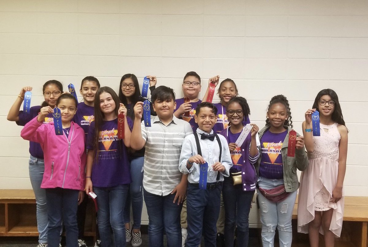 mcguffeykb's tweet photo. Congratulations to the 2018-2019 Klenk Day of Design winners! #klenkshines #promise2purpose #reimaginelearning https://t.co/axOoBUTlh6