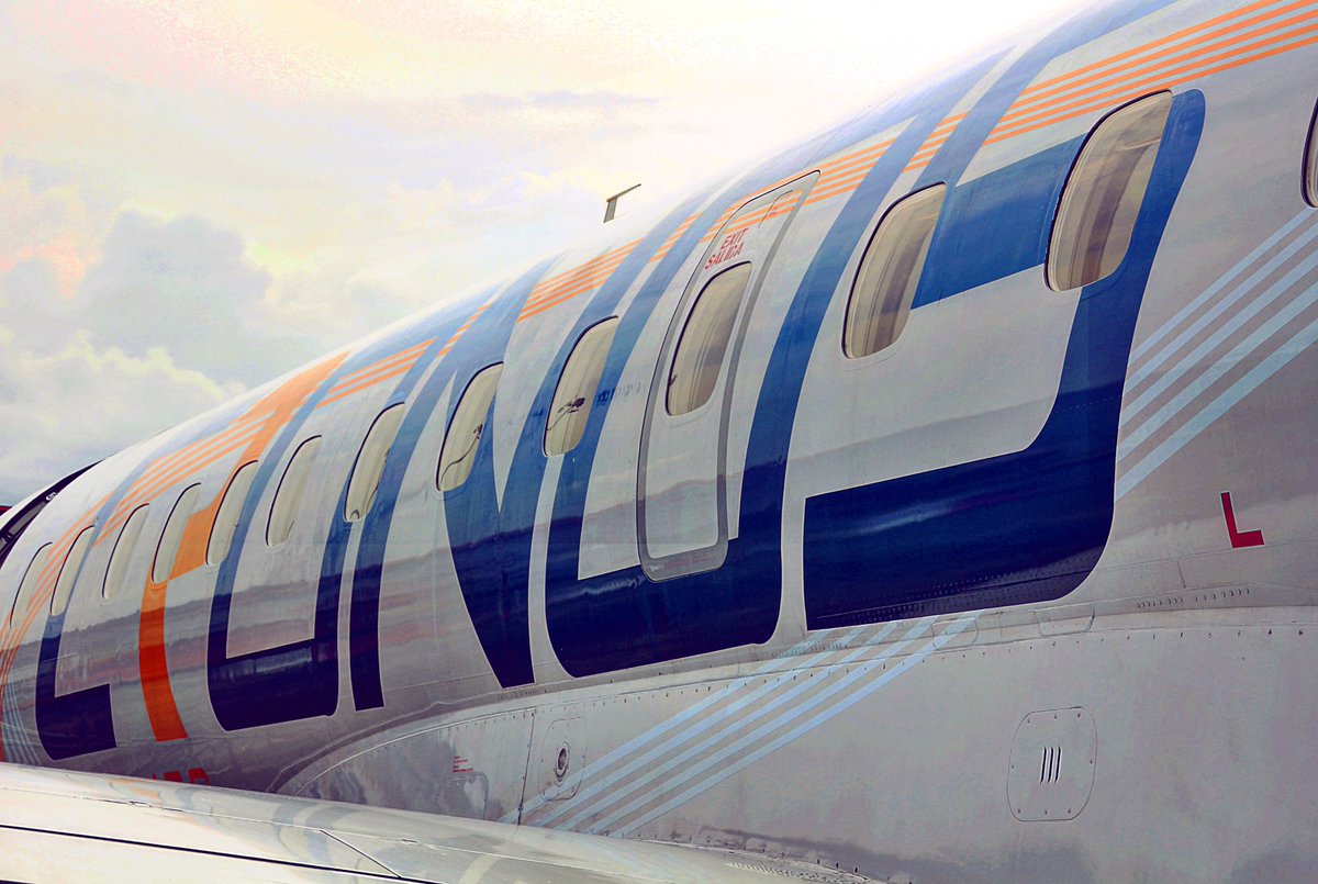 CronosAirlines's tweet photo. Time to Fly ✈️ #equatorialguinea #travel #cronosair #Africa https://t.co/Fm0nnFUWOb
