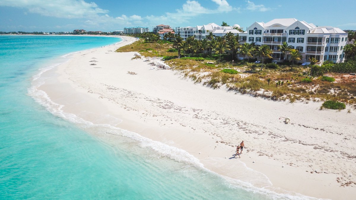 "Buy in TCI" - Graham Canham Coldwell Banker TCI tweet media