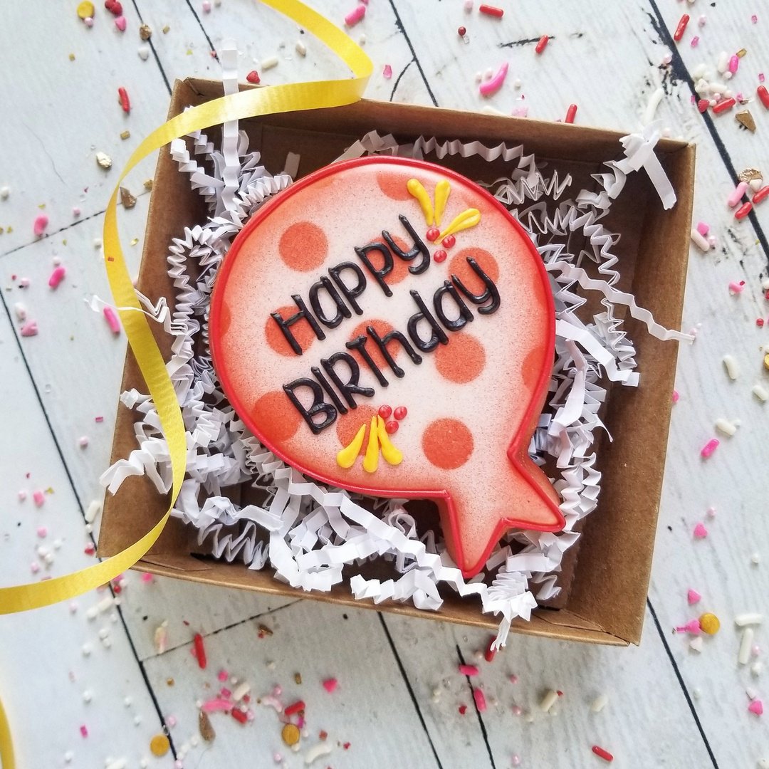 TheBestKCSmiles's tweet photo. Another patient had their appointment on their birthday! We always recommend that you have fun, then floss! (Cookie by our own Dr. Suter @katescookieskc) 

#cookie #happybirthday https://t.co/iIMcJkgPiA