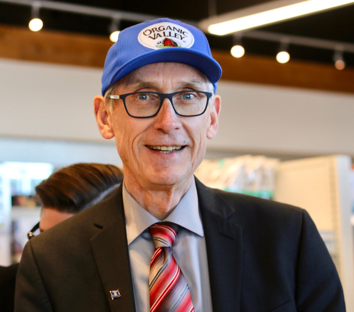 GovEvers's tweet image. Happy 171st birthday, Wisconsin! I couldn’t be prouder to live in this state and to be your governor. I think I’m going to celebrate with some @OrganicValley Muenster. 🧀