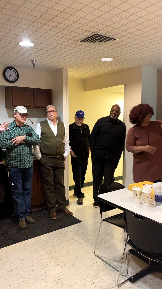 makenziepokeefe's tweet photo. This morning we’re celebrating some of the pivotal members of our #CBS4Morning family. They’re retiring, and will be GREATLY missed. Some of the best in the industry ...and most wonderful people I know! https://t.co/aJRZ6ZzUHc
